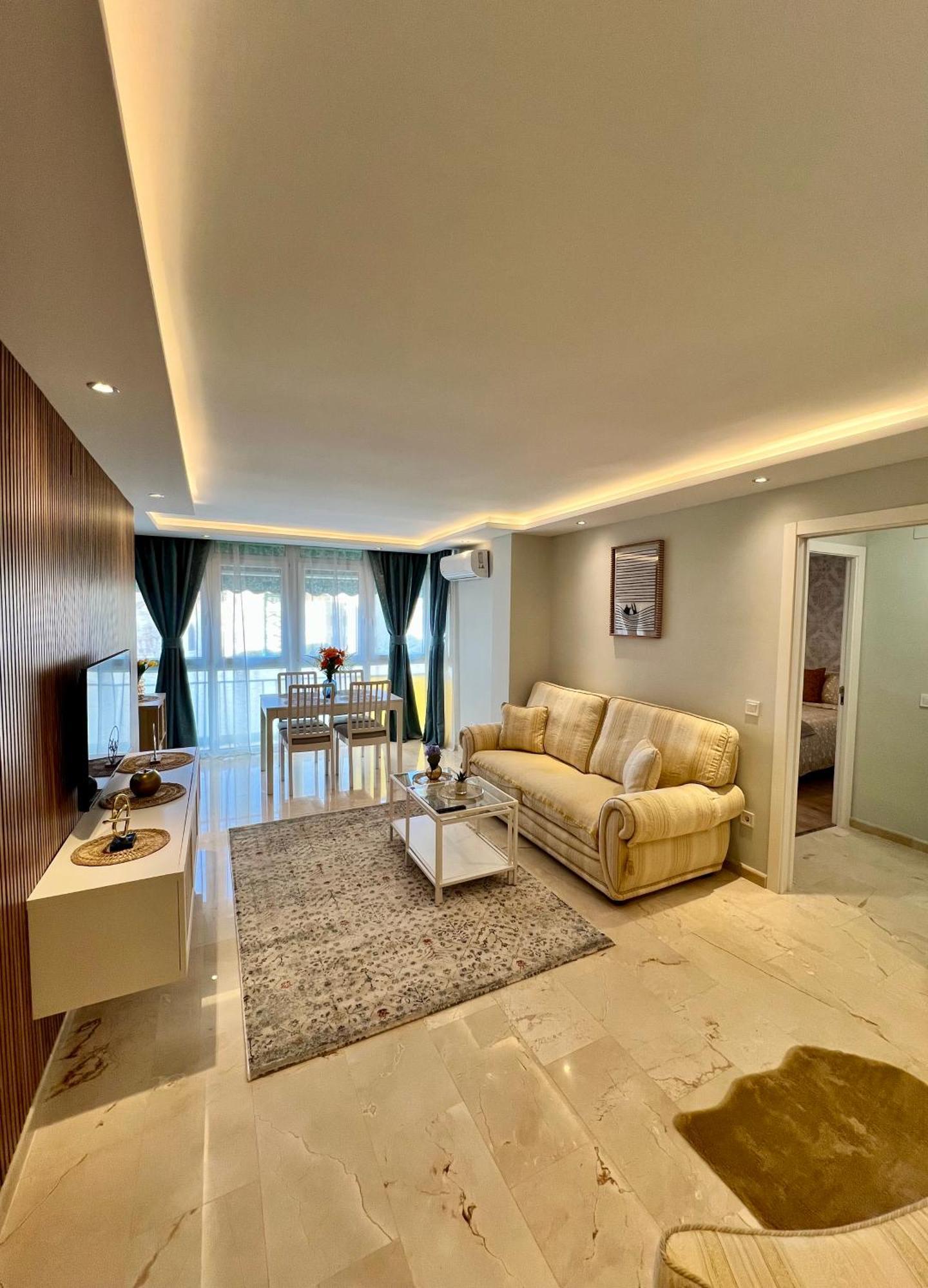 Apartamentos Prestige Suites Malaga IV Exterior foto